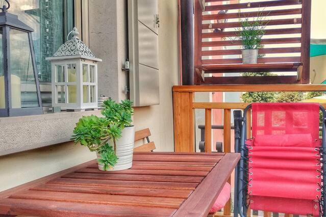 Antica Casa Alboletta - Appartamento Frida Kahlo Riva del Garda Esterno foto