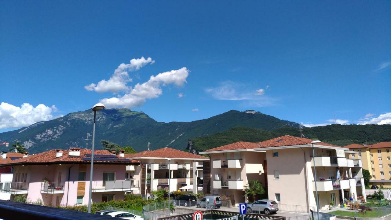 Antica Casa Alboletta - Appartamento Frida Kahlo Riva del Garda Esterno foto